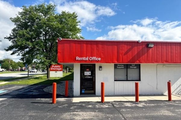 Public Storage - Greenfield - 4750 S 108th Street