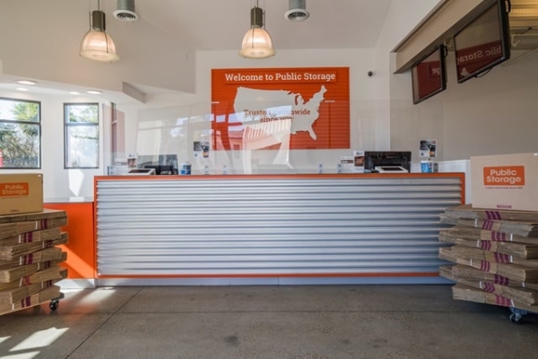 storageunits