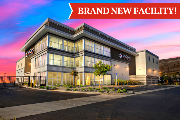 StorQuest - Chula Vista / Heritage