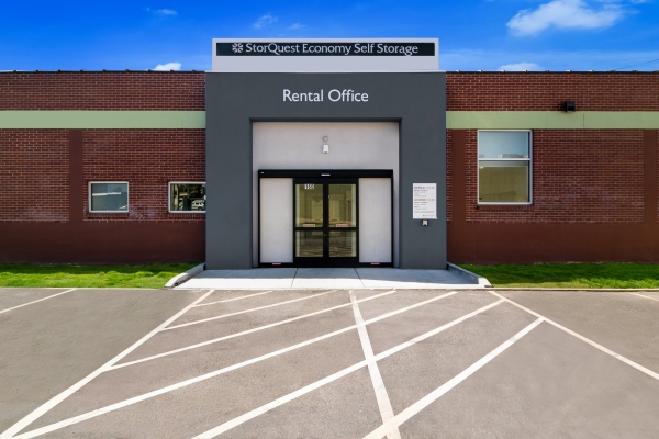 StorQuest - Long Beach / Redondo