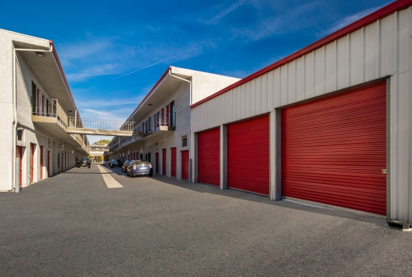 storageunits